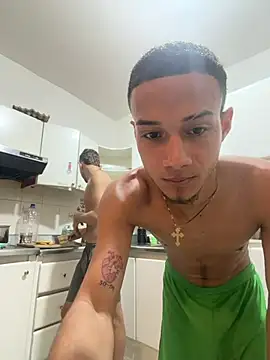 friends_lust_latin – webcam-show