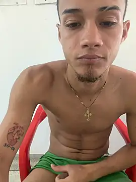 friends_lust_latin Webcam Show