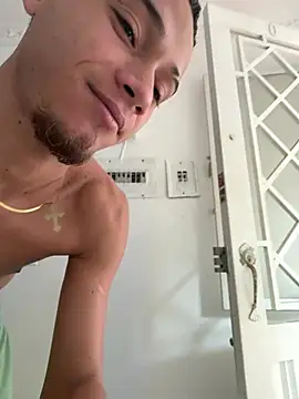 friends_lust_latinn Webbikameraesitys