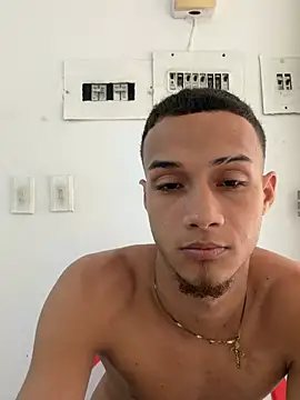 friends_lust_latin webcam show