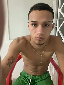 Show modela friends_lust_latin na web-kameri