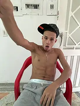 friends_lust_latin webcam show