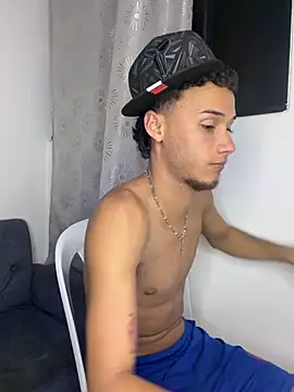friends_lust_latin 在線直播表演