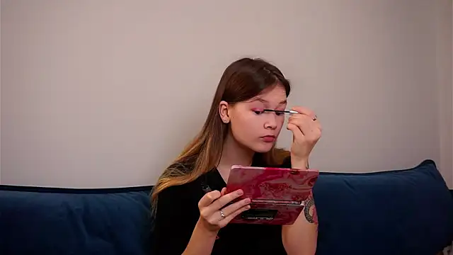 TiaGarnsey élő XXX-chatje