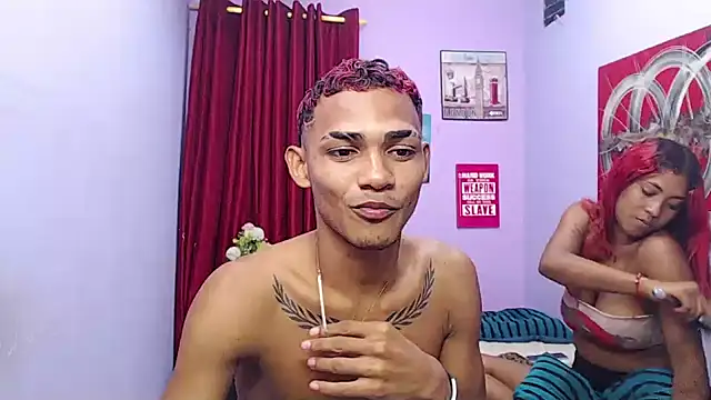 black_twinks' Webcam Show