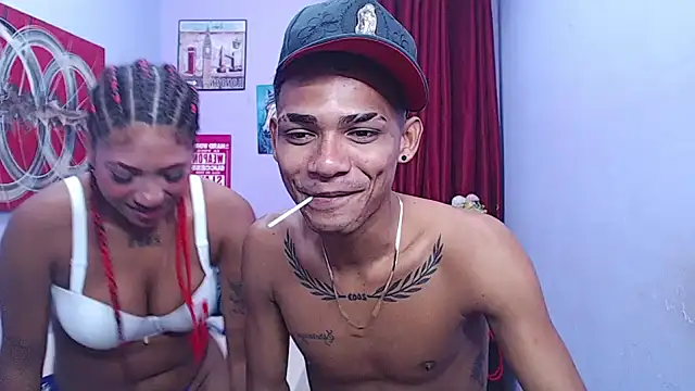 black_twinks' Webcam Show