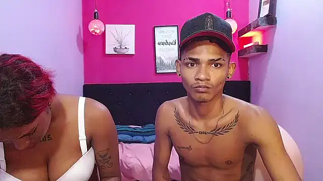 black_twinks' Webcam Show