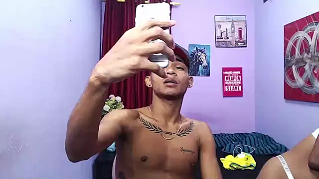 black_twinks Webcamshow
