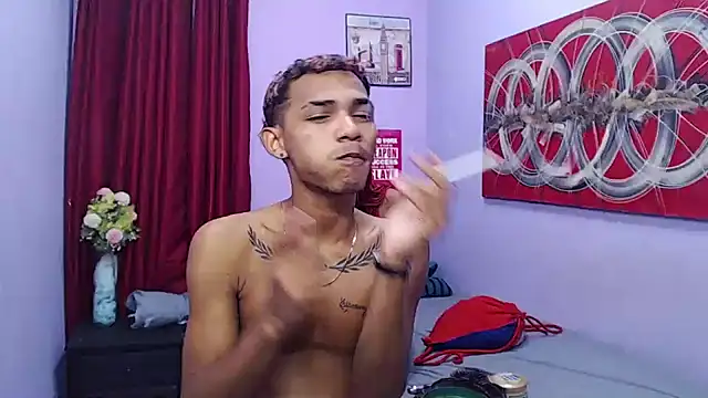 black_twinks Webcam Show