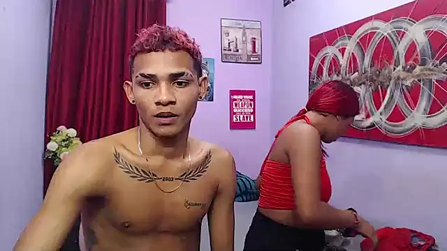 black_twinks Show in webcam