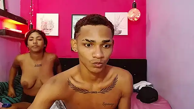 Show webcam de black_twinks