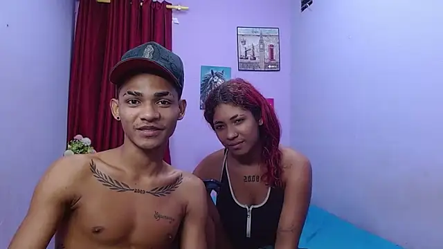 black_twinks webkamerás műsora
