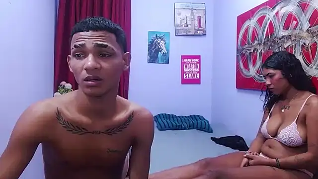 black_twinks Show Webcam
