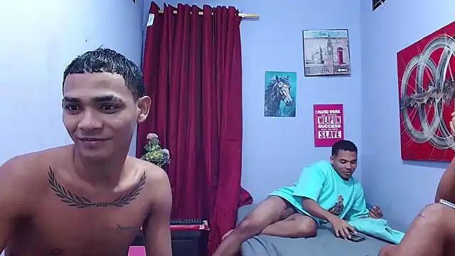 Sembang XXX Secara Langsung black_twinks