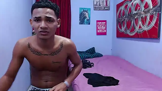 black_twinks ওয়েবক্যাম শো