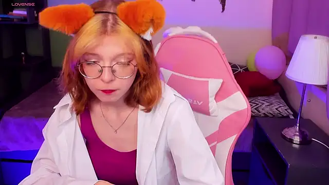 Živý XXX chat FoxxyyPolly