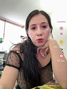 Annie_loveer XXX чат на живо