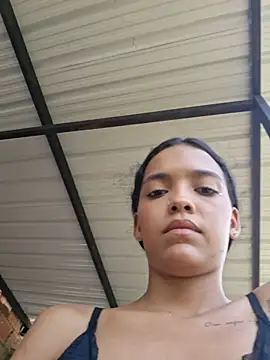 XXX chat uživo modela Dahimon-18