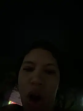 Pokazy przed kamerką – Broken_Latina_Whores_JE