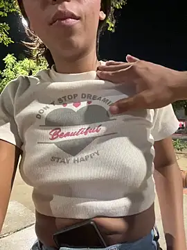 Broken_Latina_Whores_JE Шоу с уебкамера