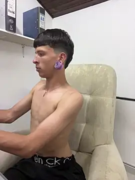 Astarotth__ – webcam-show