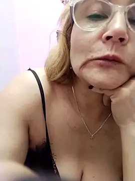 vitaminafranccesca's Live XXX Chat