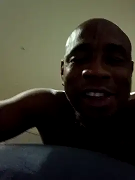 Biggdoggielover – webcam-show