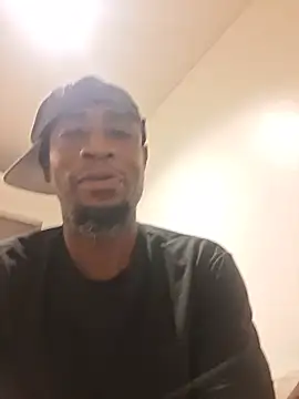 Webkamerová show Biggdoggielover