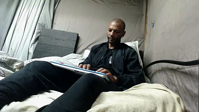 XXX chat uživo modela Camodick