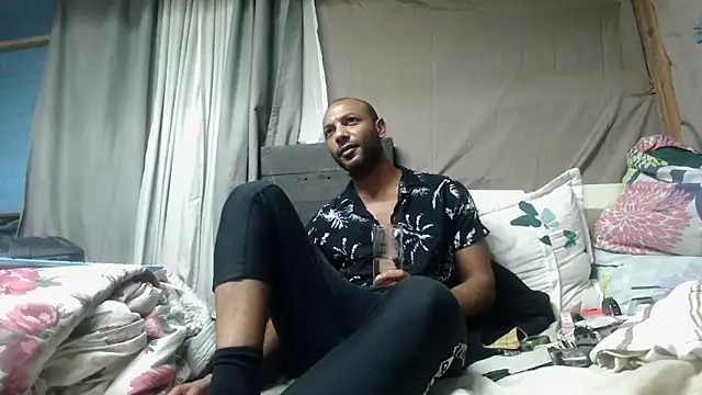 Živý XXX chat Camodick
