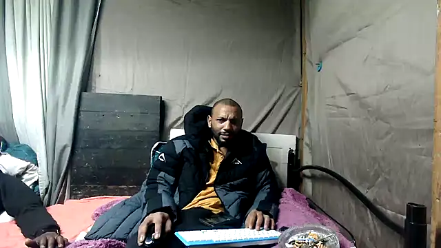 Chat XXX en directo de Camodick