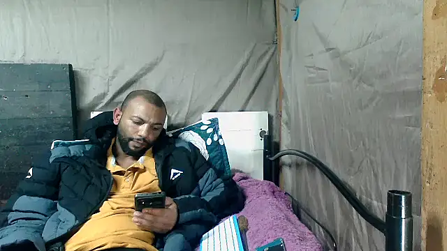 Camodick Chat XXX in diretta