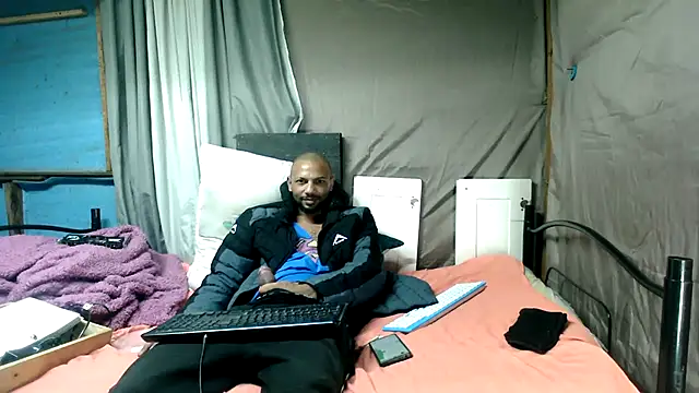 Živý XXX chat Camodick