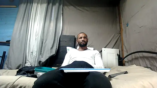 Živý XXX chat Camodick