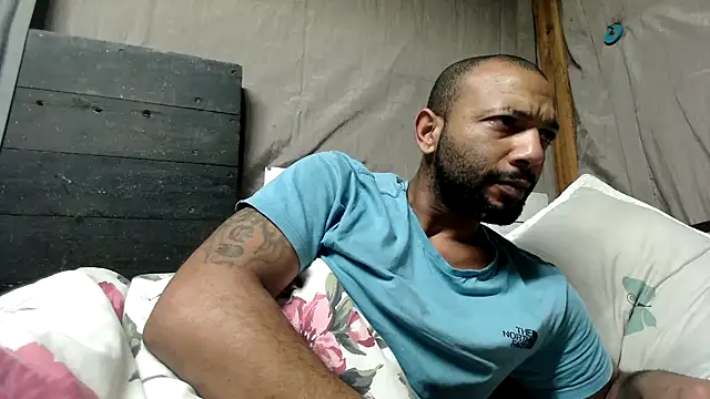 Camodick: διαδικτυακό σόου στην κάμερα