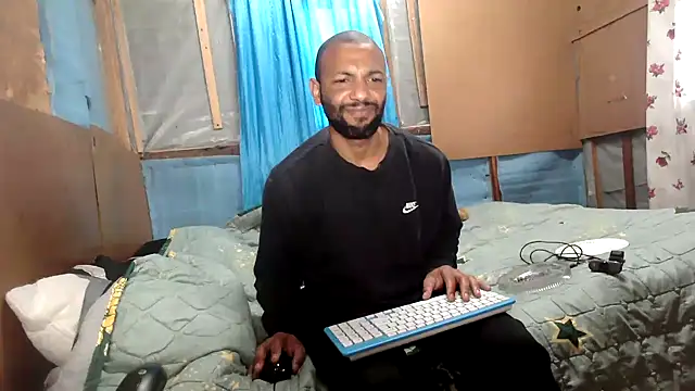 Chat XXX ao vivo de Camodick