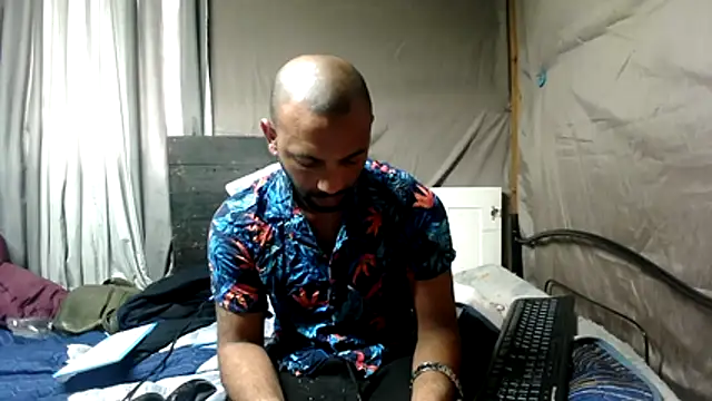 Camodick's Live XXX Chat