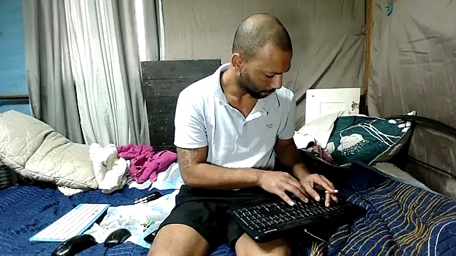 Camodick ওয়েবক্যাম শো