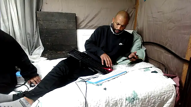 Camodickn Live XXX chat