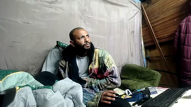Camodickn Live XXX chat