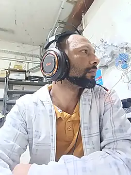 Camodick 在線直播表演