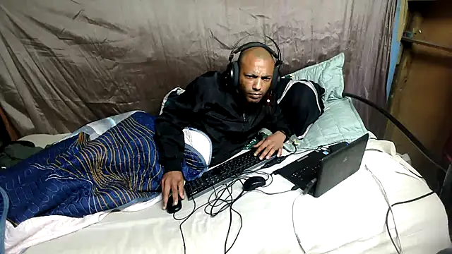 Živý XXX chat Camodick