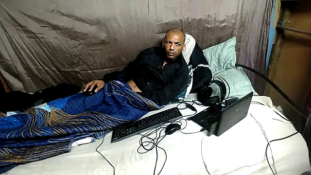 Camodickn Live XXX chat