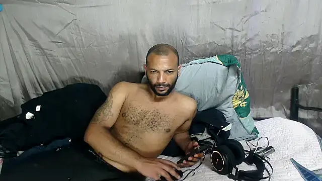 Show de Camodick na webcam