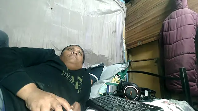 XXX chat uživo modela Camodick