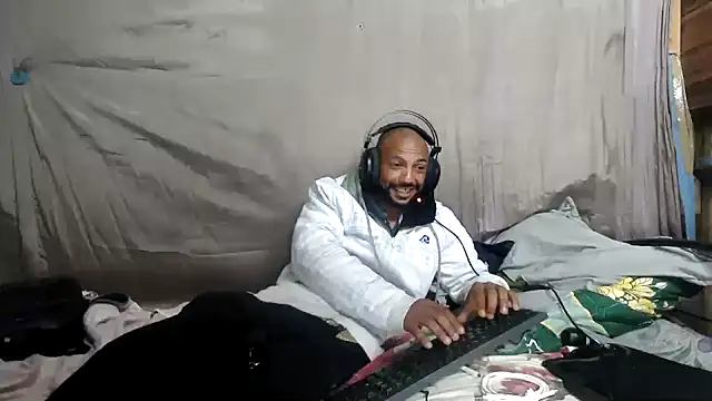 Chatroom XXX en direct de Camodick