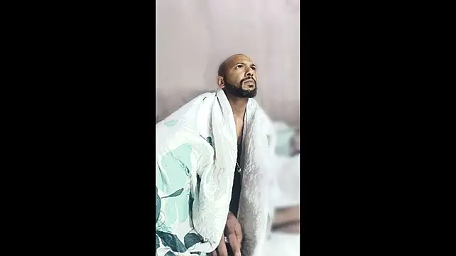 CamodickのライブXXXチャット