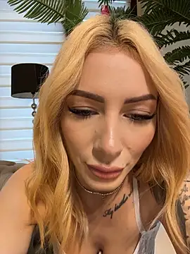 AngieShae Webcam-Show