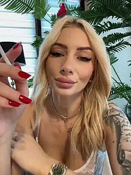 AngieShae live XXX chat
