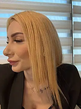 AngieShae's Live XXX Chat